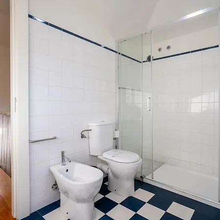 Historical Downtown Retreat Duplex By Lovelystay Appartement Porto