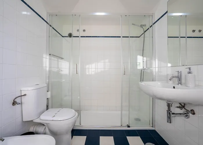 Historical Downtown Retreat Duplex By Lovelystay Apartmán