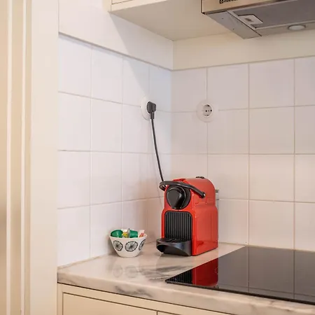 Historical Downtown Retreat Duplex By Lovelystay Apartman *