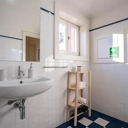 Apartman Historical Downtown Retreat Duplex By Lovelystay *